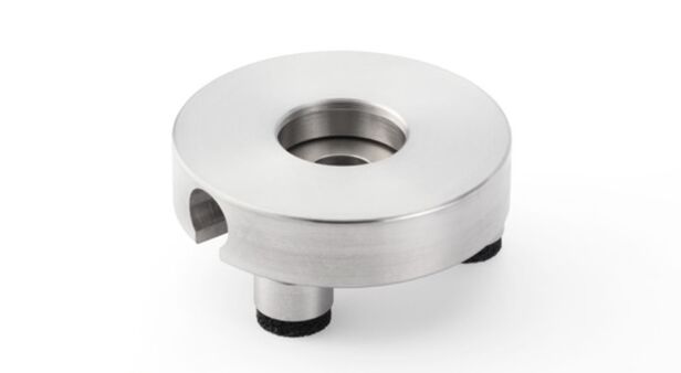 RA0070 – Sockel zur Prüfung künstlicher Ohren