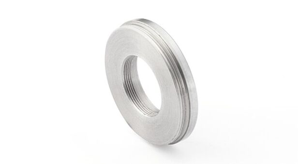 RA0017 – Adapter für 1”-Mikrofon und 1/2”-Vorverstärker